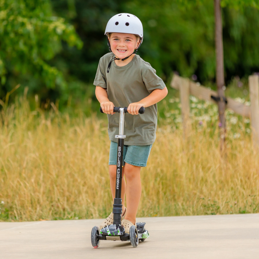 BOLDCUBE Big 3-Wheel Kick Scooter for Kids – Foldable Lean-to-Steer Toy with Light-Up Wheels & Adjustable T-Bar – Swift Green