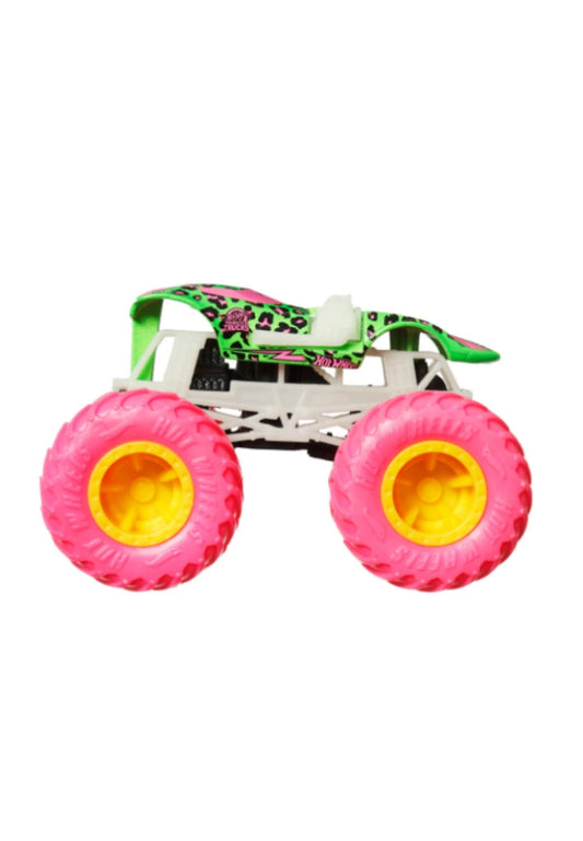Hot Wheels Monster Trucks 1:64 Glow-In-The-Dark Diecast - Twin Mill #2
