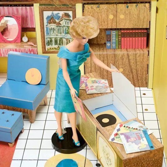 Barbie Est 75th Anniv Retro Dreamhouse
