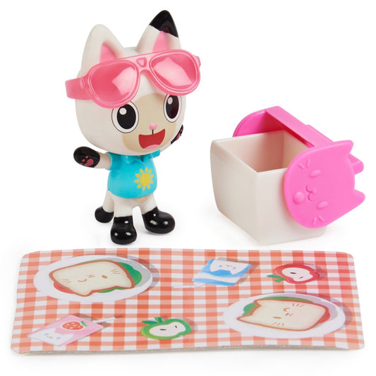 Gabby's Dollhouse Carlita & Pandy Paws Picnic