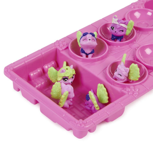Hatchimals CollEGGtibles Rainbowcation Family Adventures Egg Carton Wolf Family
